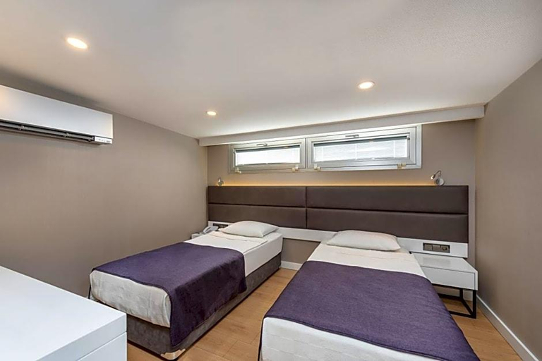 Bedroom 3, KAILA BEACH HOTEL All Inclusive, Alanya