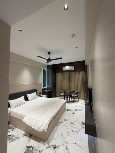 Room 3, Bharat Inn Hotel And Restaurant, Kachchh