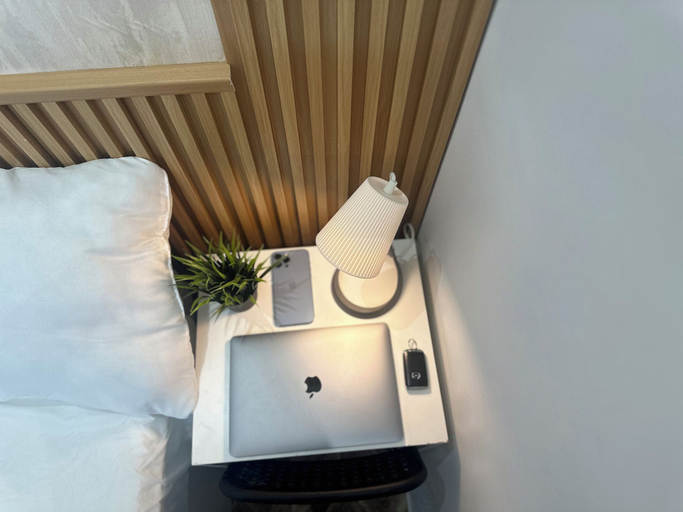 Room 3, Beautiful Partition Room in Tecom, Dubai