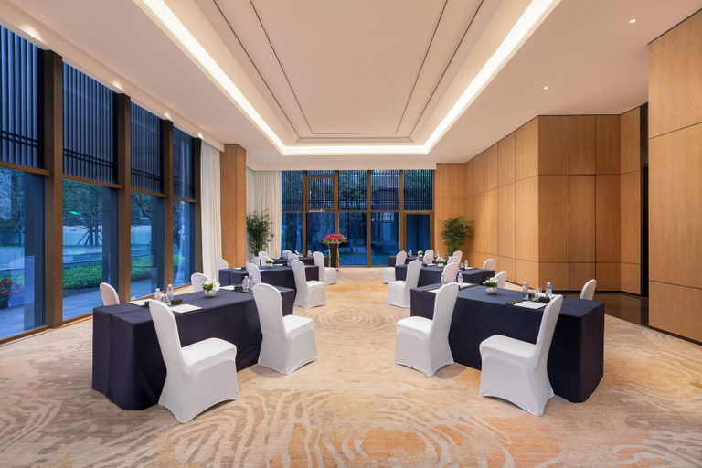 Property amenity 2, Hualuxe Xianyang By Ihg, Xianyang
