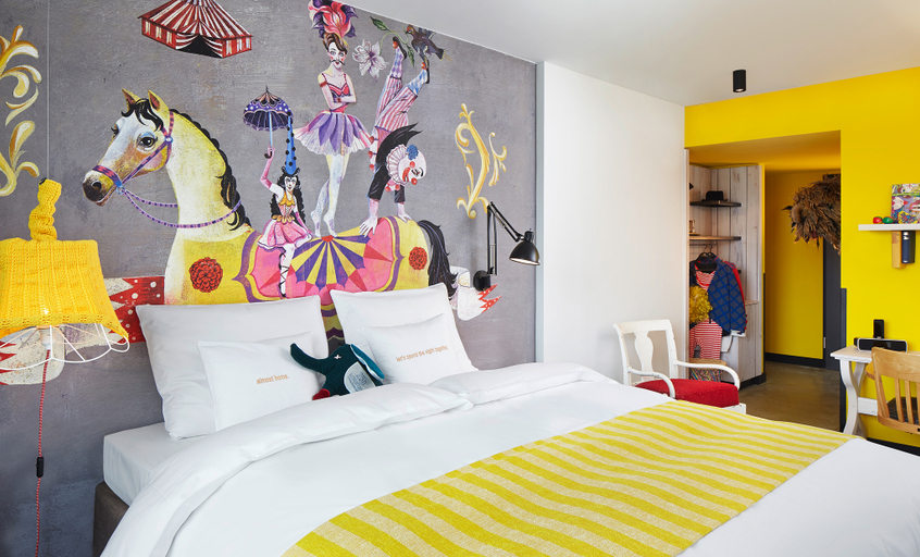 Bedroom 2, 25hours Hotel Vienna at MuseumsQuartier, Wien