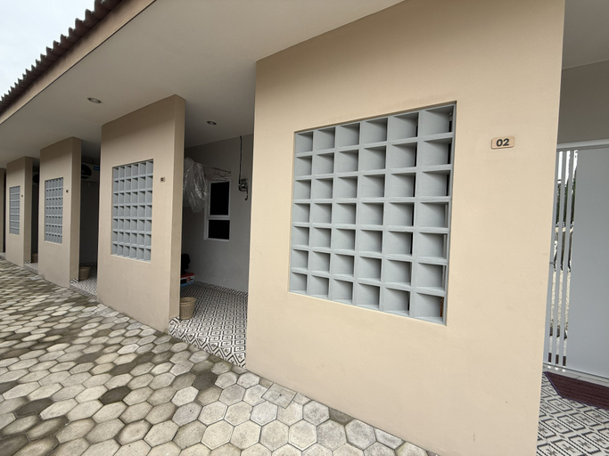 Others 2, REHAT Guest House, Semarang