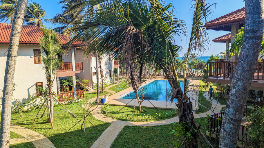 Front of property 5, Arinna Beach Resort, Tangalle