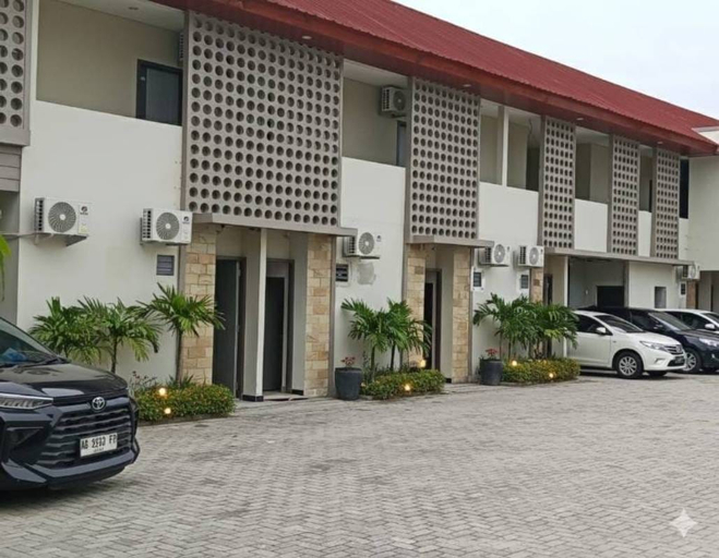 Others 4, Davam Hotel, Demak