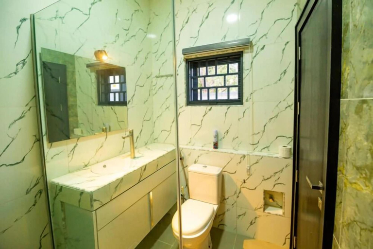 Bathroom 3, HOTEL KUNINI, AbujaMun