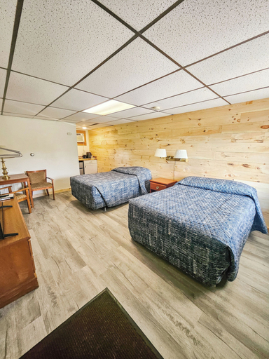 Room 4, Katahdin Valley Motel, Aroostook