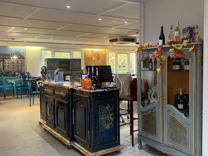 Food & Drinks 5, Brit Hotel Nancy Luneville, Meurthe-et-Moselle