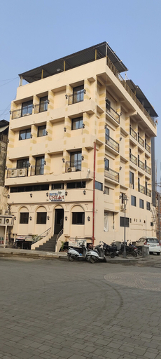 Others 1, Hotel Umesh, Daman