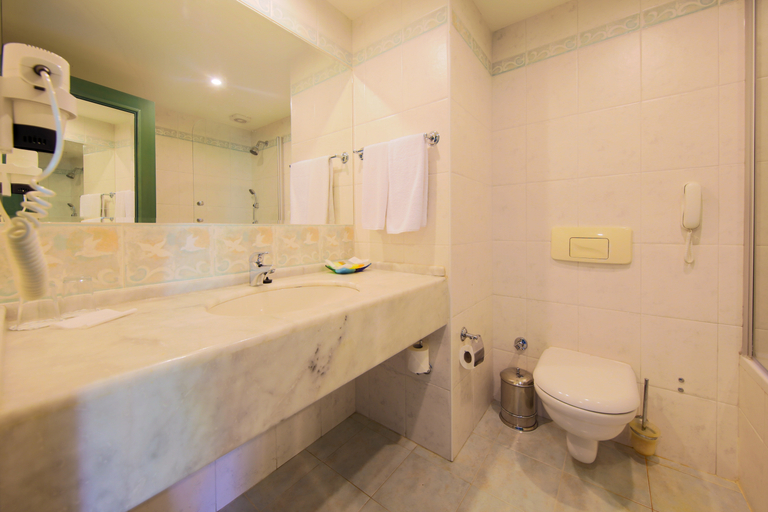 Bathroom 5, Salmakis Resort & Spa, Bodrum