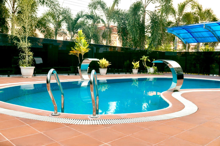 Sport & Beauty 5, Hotel Medallion, Eti-Osa