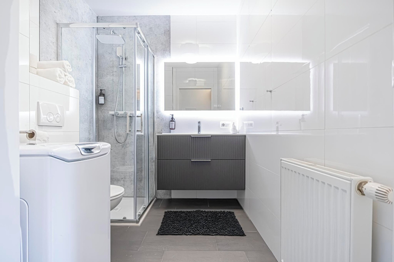 Bathroom 3, Cozy 1BR 1LR Apartment Balcony City, Wien