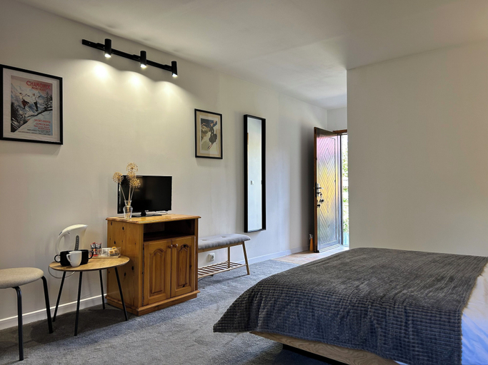 Room 2, Devonshire Lodge Chalet, Bansko