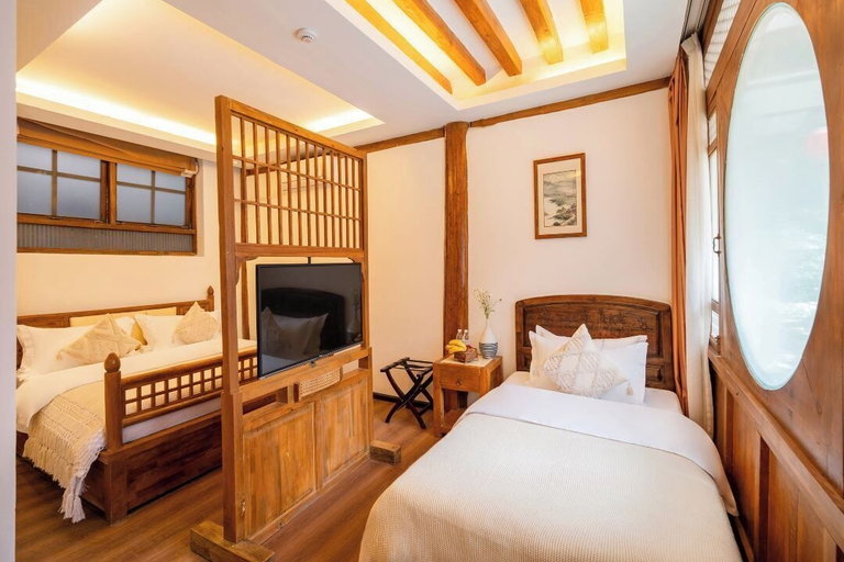 Room 4, Shile Inn, Lijiang
