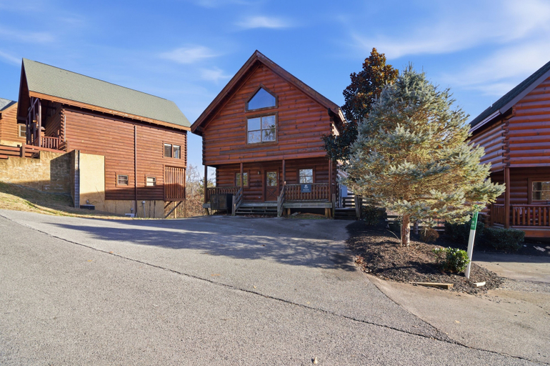 Exterior 4, Just For Fun, Sevier