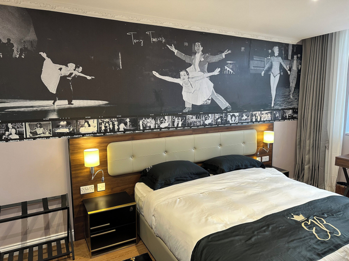 Room 2, Empress Building, Doncaster