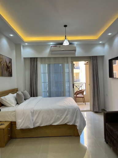 Room 4, Juliana Beach Aqua Park, Al-Ghurdaqah