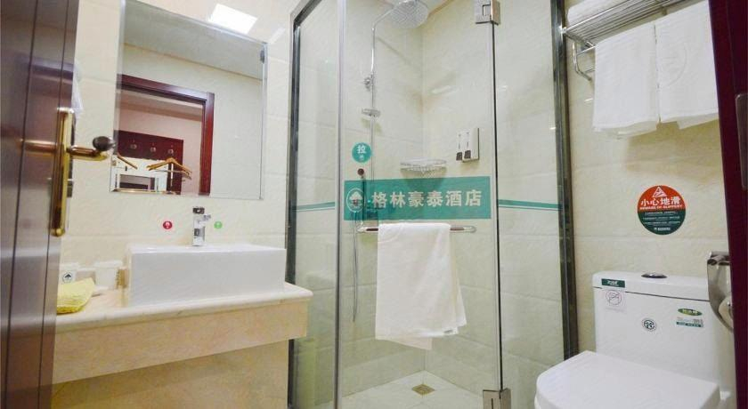 Bathroom 3, Shell Hotel Chuzhou North Bus Station, Chuzhou