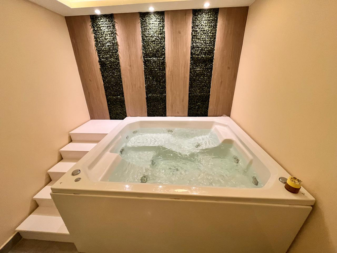 Bathroom 5, Flow Spectrum Resort, Safaja