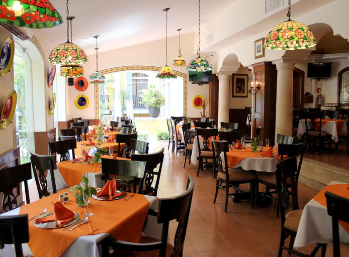 Food & Drinks 5, Hacienda Real, Carmen