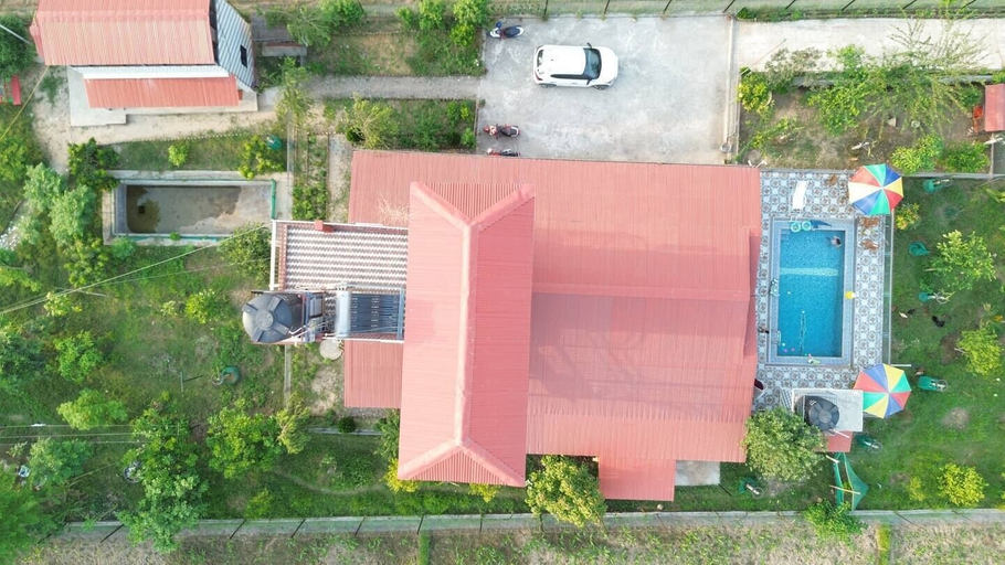 Primary image