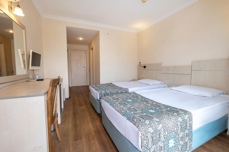 Bedroom 5, Sun Beach Hill Hotel, Manavgat