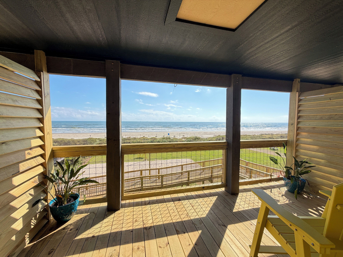 Interior 5, The Breeze Beachfront Resort, Brazoria