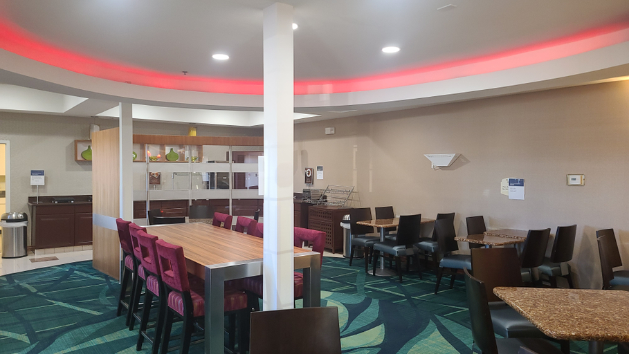 Food & Drinks 5, Best Western Hesperia-Victorville Suites, San Bernardino