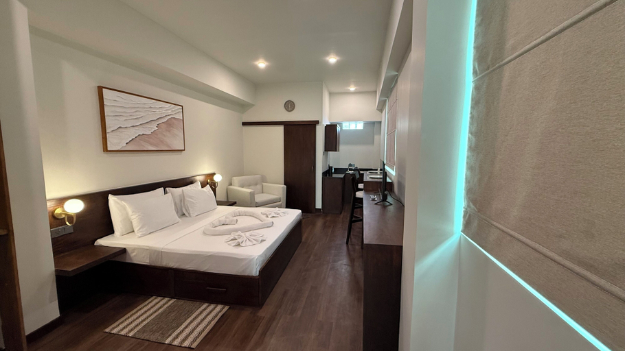 Room 3, Eolie Loft, Thimbirigasyaya