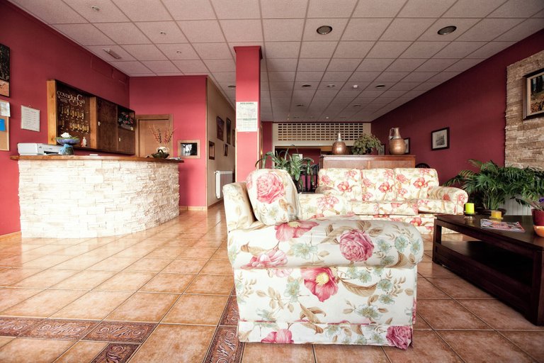 Others 4, Hotel Covadonga, Asturias