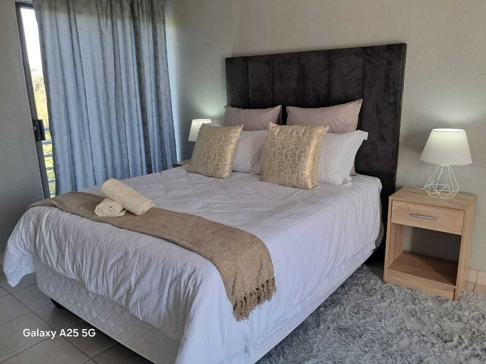 Room 4, Tsamatiku Guesthouse, Ehlanzeni