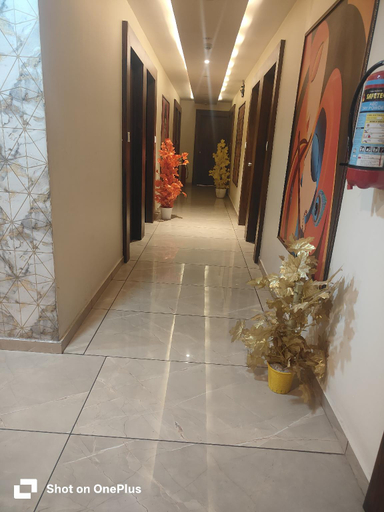 Public Area 3, Hotel V R Villa, Vadodara