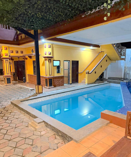 Others 2, HR Hotel Batu, Malang