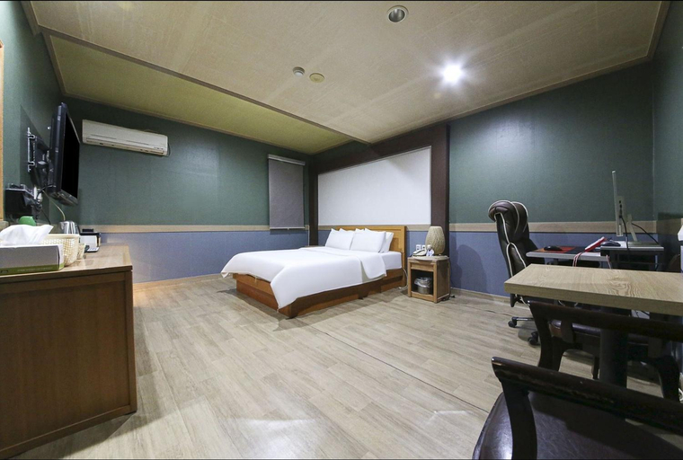 Bedroom 3, K S Hotel, Cheonan