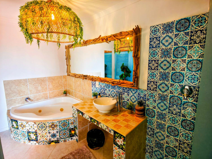 Bathroom 3, African Groove Camps Bay, City of Cape Town