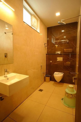 Bathroom 2, APS Residency, Tiruvannamalai