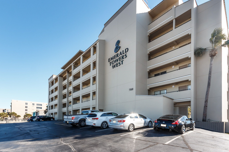 Exterior & Views 2, Emerald Towers West 3006 - Beach Paradise, Okaloosa