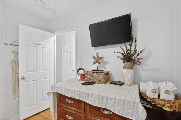 Interior 3, Suite Retreat, Anne Arundel