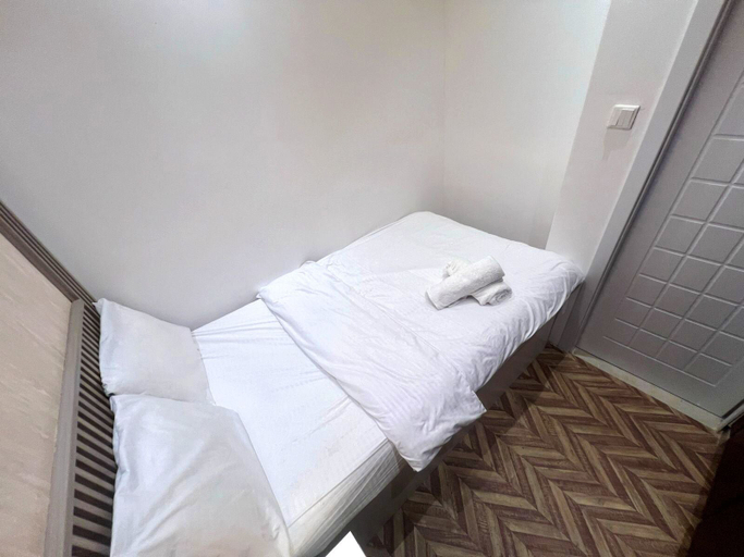 Room 4, Contemporary Partition Room in Tecom, Dubai