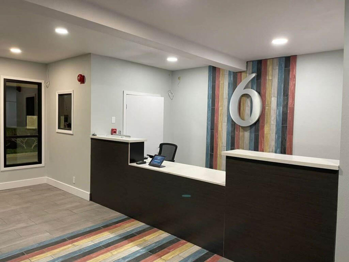 Public Area 3, Motel 6 Soledad, CA, Monterey