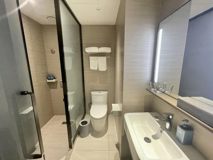 Bathroom 3, Hanting Hotel Wuxi Hubin Road, Wuxi