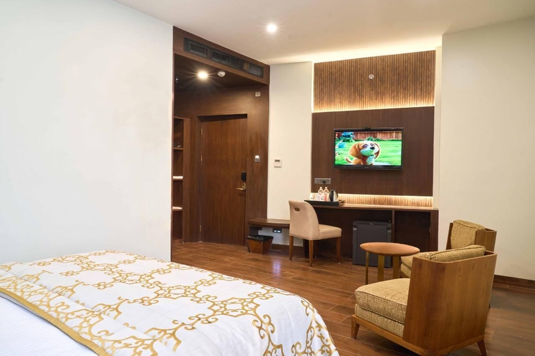 Room 1, Ananta Express Jaunpur, Jaunpur