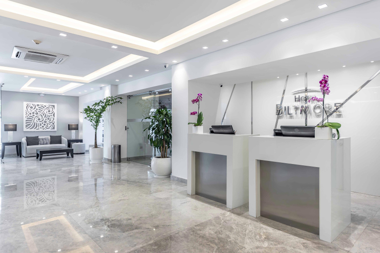 Public Area 2, Biltmore, ZONA 10