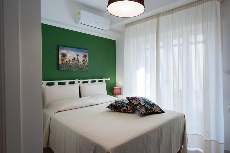 Bedroom 4, A Casa dei Bruno B&B, Napoli