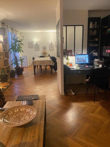 Others 5, Neuilly-sur-Seine calme et lumineux. B&B. 3 chambres, Hauts-de-Seine