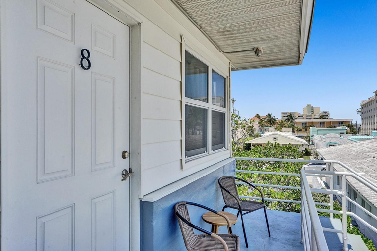 Others 5, marine villas # 8 in hollywood, Broward