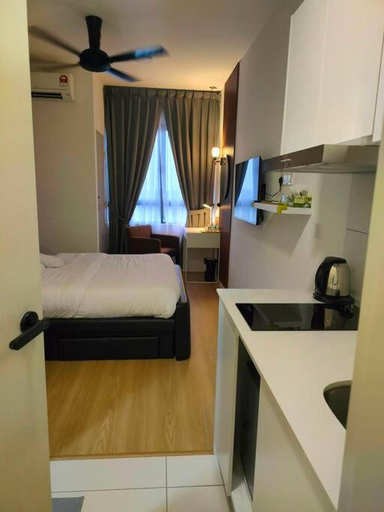 Bedroom 2, Sepang Horizon Suites @ Icon Stay, Sepang
