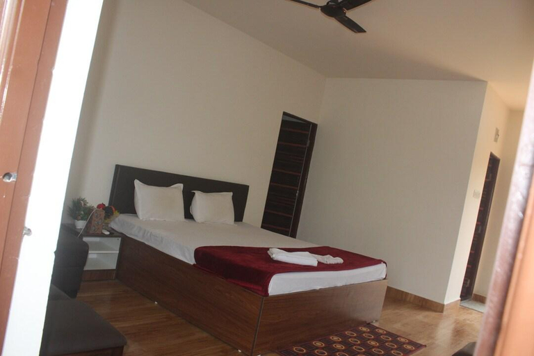 Bedroom 3, Strawberry Resort Nagpur, Nagpur