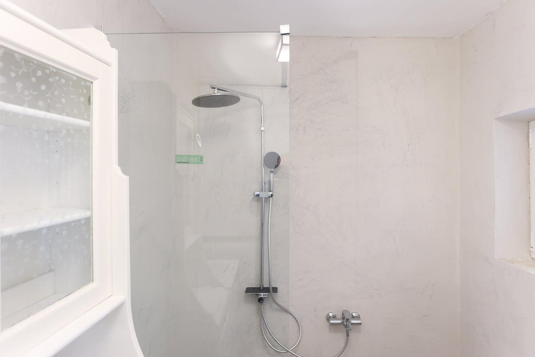 Shower 5, Classic Villa Alexandra Ermoupoli-Syros Vaporia, South Aegean