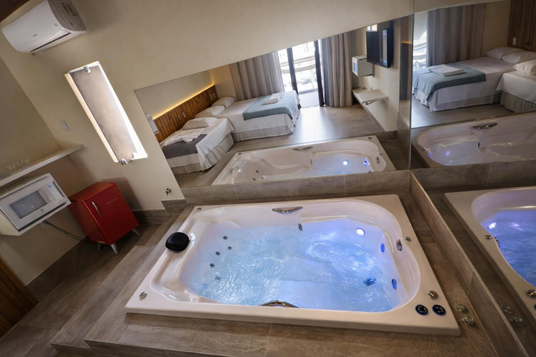 Bathroom 4, Pousada Charmosa Lua Nova Pipa - Chales com Jacuzzi e Hidro, Tibau do Sul