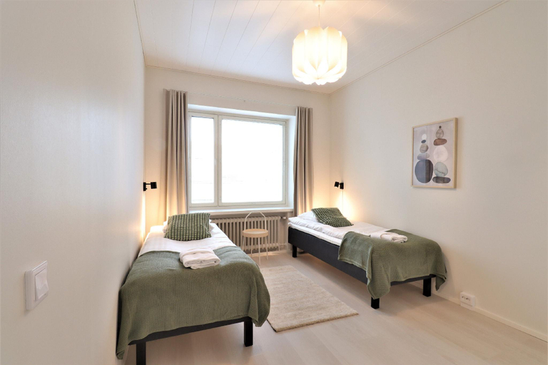 Bedroom 1, Forenom Serviced Apartments Pori Antinkatu, Satakunta